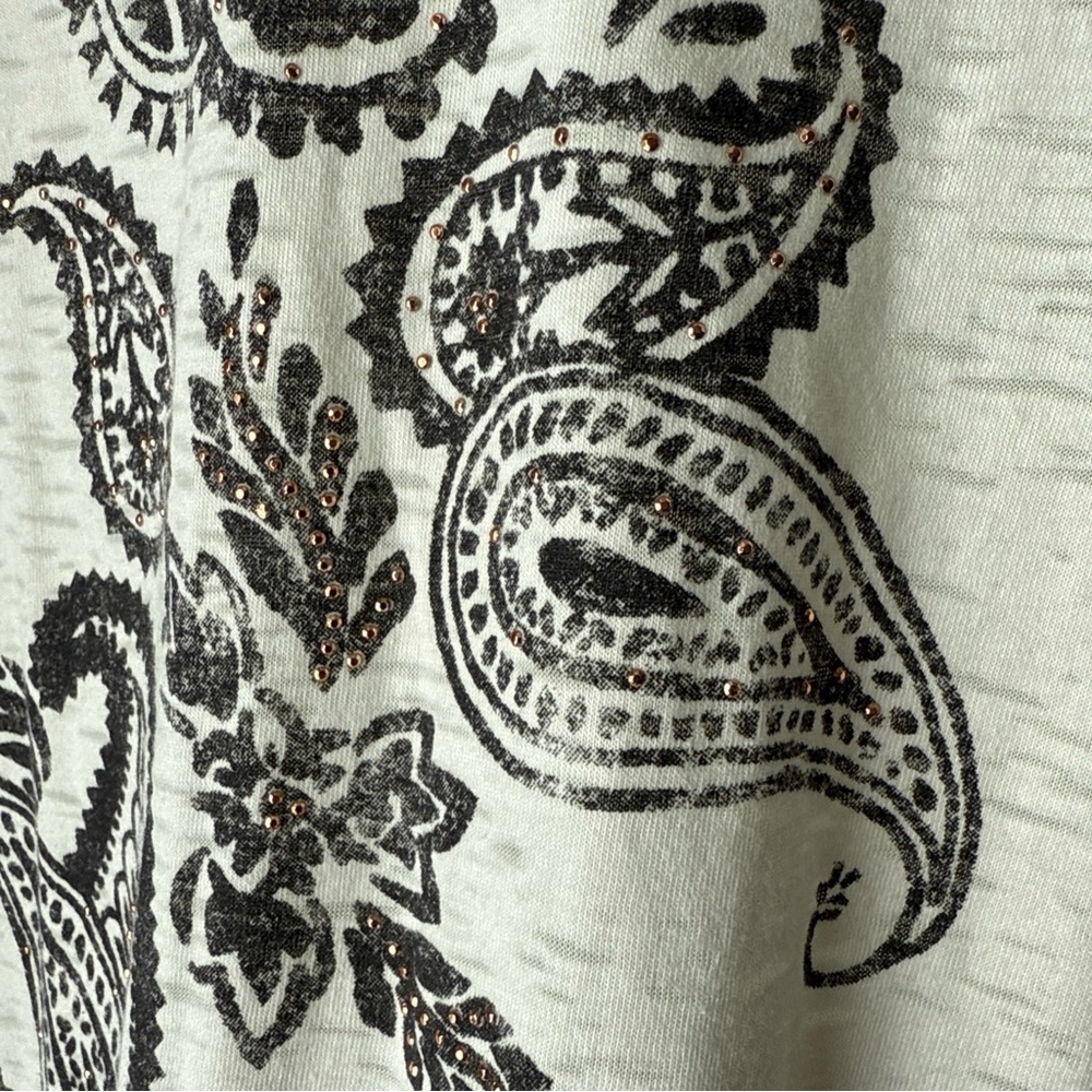 St. Johns Bay Women Blouse Size L Ivory Black Paisley Beaded 3/4 Sleeve NWT $30 - Picture 6 of 8